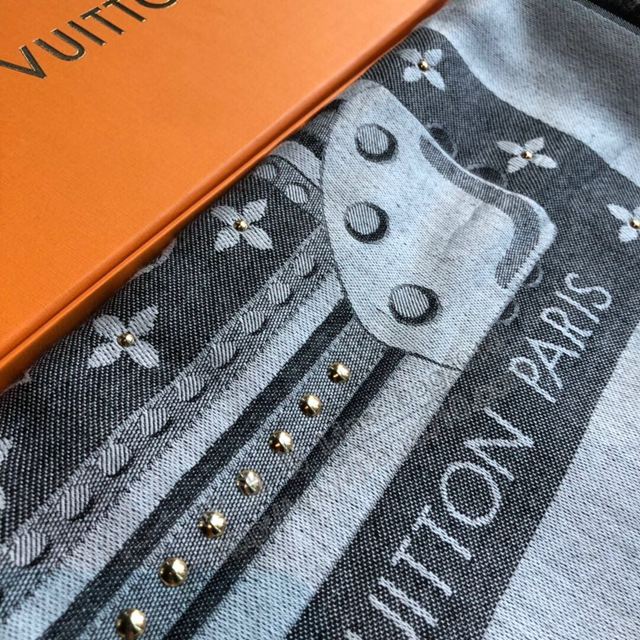 LV圍巾 2019專櫃最新款 Studdy Denim Monogram披肩 流蘇飾邊 路易威登絲羊絨提花方巾  llwj6570